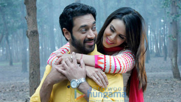 Movie Stills Of The Movie 30 Minutes