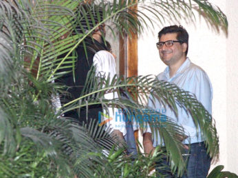 Celebs grace Aishwarya Rai Bachchan's birthday dinner at Jalsa
