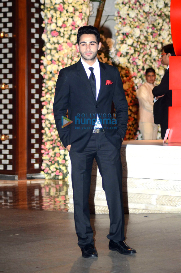 bollywood celebs shine at mukesh and nita ambanis niece ishetas wedding bash 9