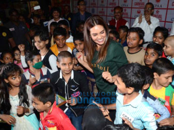 Boman Irani & Esha Gupta grace CPAA & Carnival Cinemas' Children's Carnival for the cancer patient kids