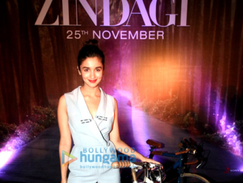 Celebs attend the 'Dear Zindagi' bash in association with Tinder