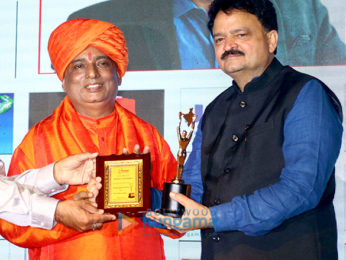 Celebs grace Bharat Icon Awards