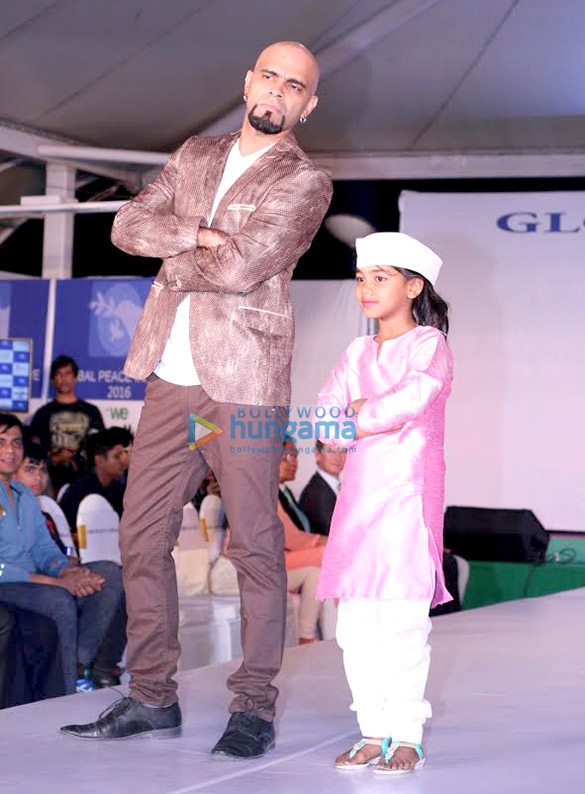 celebs walk the ramp at the global peace initiative 15