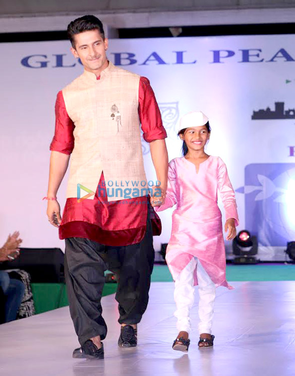 celebs walk the ramp at the global peace initiative 20