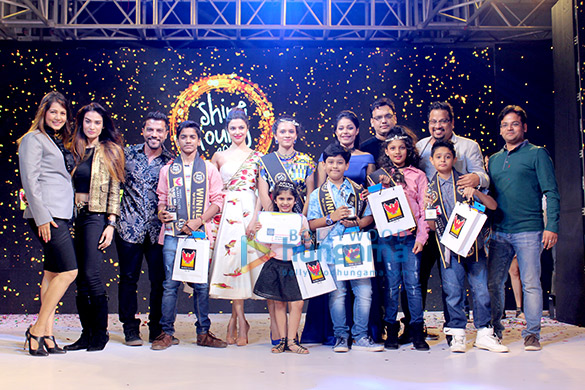 Divya Khosla Kumar graces the Grand Finale of Shine Young 2016 Divya Khosla Kumar graces the Grand Finale of Shine Young 2016