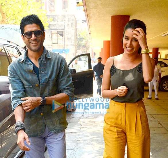 farhan akhtar shraddha kapoor promote rock on 2 on red fm 93 5 6