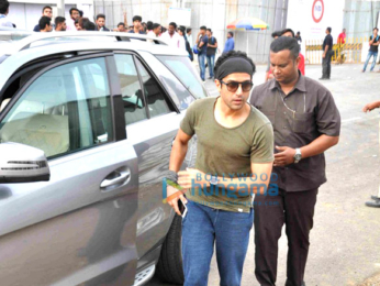 Farhan Akhtar and Shah Rukh Khan snapped at Global Citizen rehersals