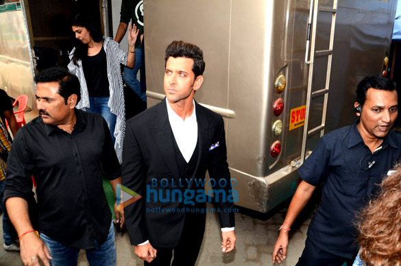 hrithik roshan jacqueline fernandez snapped at an ad shoot 4