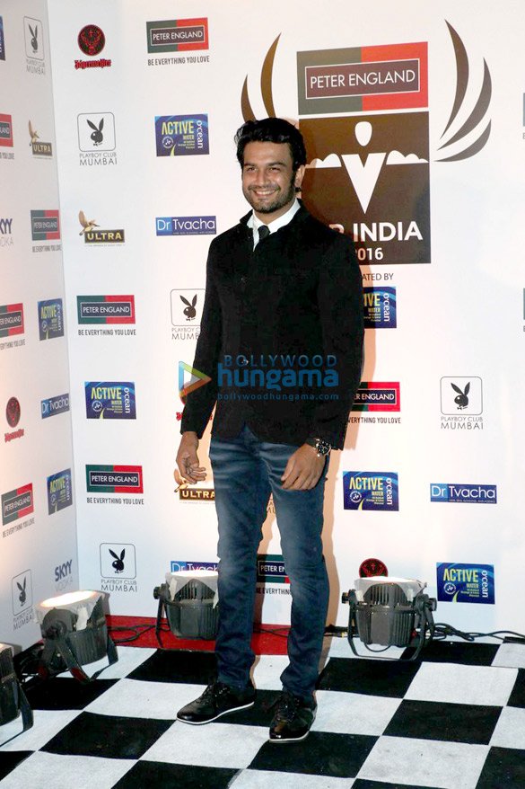 hrithik roshan and others grace the mr india 2016 show 13