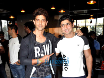 Hrithik Roshan graces his personal trainer's Gym launch