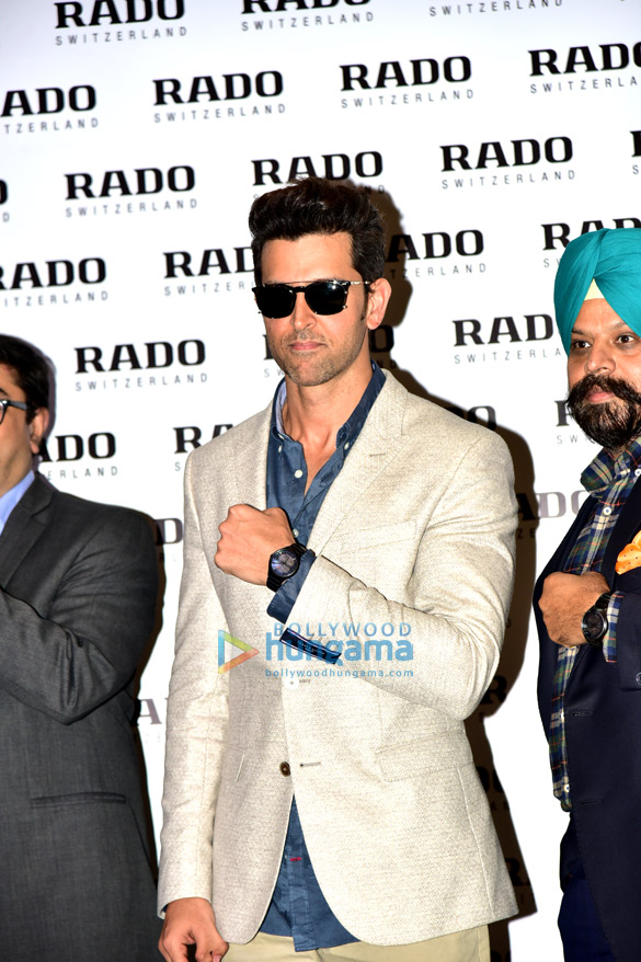 hrithik roshan at the launch of rados new watch in delhi 7