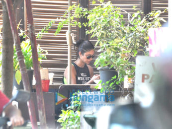 Ileana DCruz snapped post lunch at Suzette