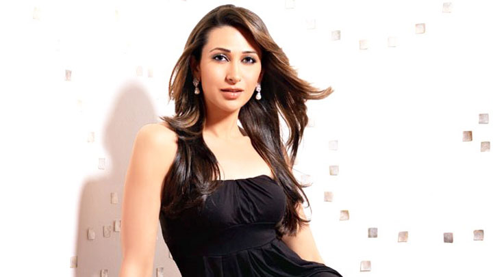 Karisma Kapoor’s MEMORABLE Rapid Fire On Salman Khan, Alia Bhatt, Ranveer Singh Karisma Kapoor’s MEMORABLE Rapid Fire On Salman Khan, Alia Bhatt, Ranveer Singh