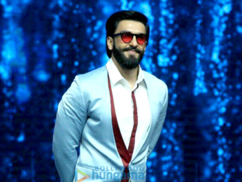 Ranveer Singh & Vaani Kapoor promote 'Befikre' on the sets of Super Dancer