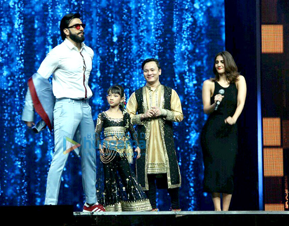 ranveer vaani promote befikre on super dancer 2