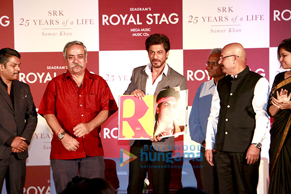 srk graces the launch of samar khans book 3