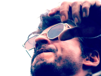 Shah Rukh Khan greets his fans on his 51st birthday