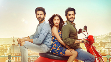 Movie Wallpapers Of The Movie Sonu Ke Titu Ki Sweety