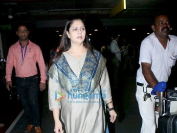 Sridevi, Anil Kapoor & Nagma snapped at the airport