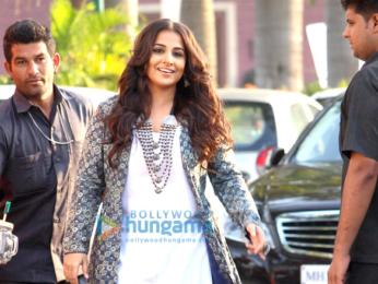 Vidya Balan promotes 'Kahaani 2' on the sets of a serial show 'Life OK show Savdhaan India'