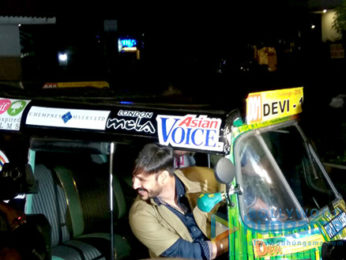 Vivek Oberoi rides auto rickshaw for charity