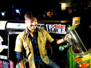 Vivek Oberoi rides auto rickshaw for charity