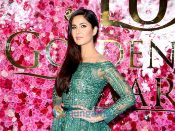 Deepika Padukone, Katrina Kaif, Kareena Kapoor Khan & other celebrities grace 'Lux Golden Rose Awards 2016' in Mumbai
