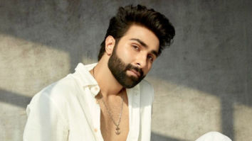 Celeb Wallpapers Of Aadar Jain