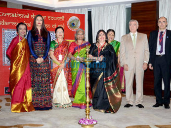 Aishwarya Rai Bachchan graces the 'International Dance Congress Meet' with her dance teacher Lata Surendra