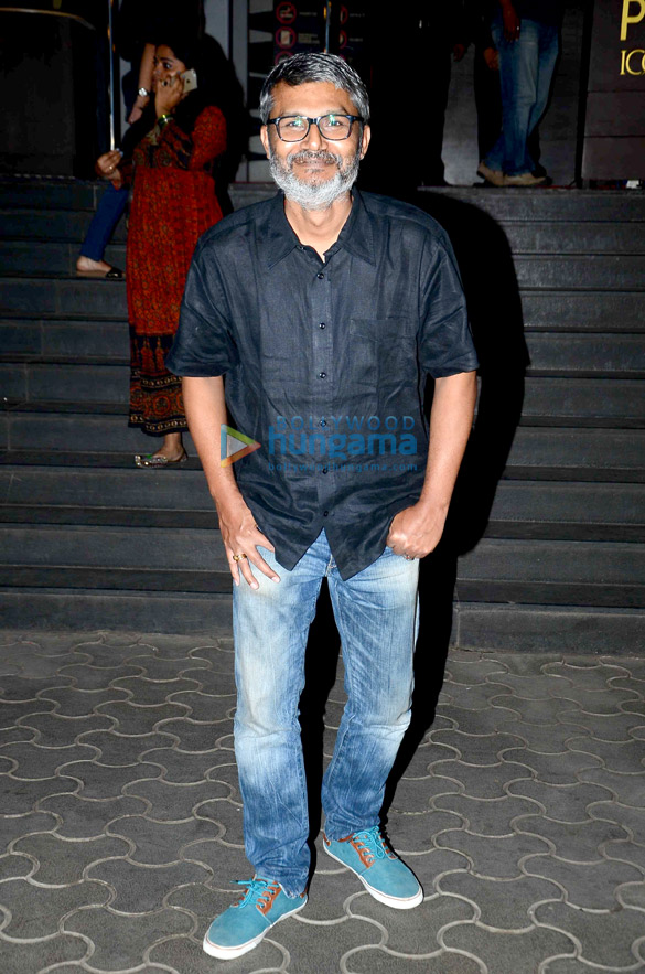 cast and crew screening of dangal 35