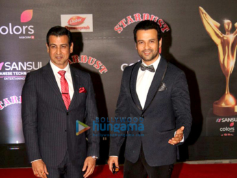 Celebs grace Stardust Awards 2016