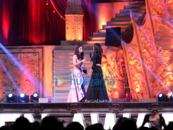 Celebs perform at 23rd Annual Star Screen Awards 2016