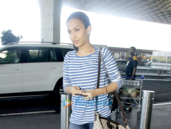 Dhanush, Kriti Sanon, Neha Dhupia and others snapped at the airport