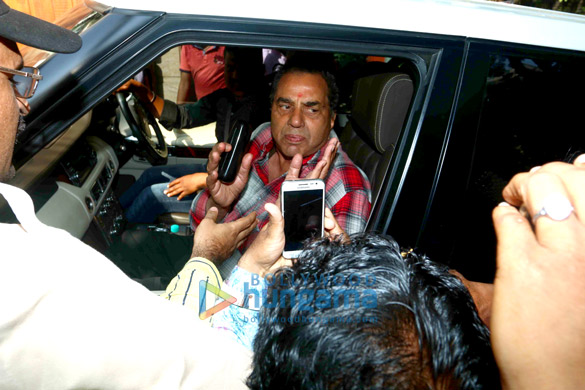 dharmendra celebrates his 81st birthday 6