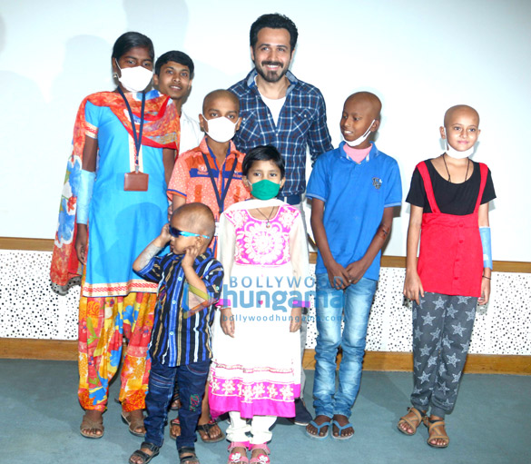 emraan hashmi meets special kids at tata memorial hospital 2