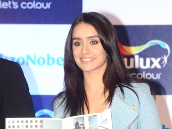Farhan Akhtar and Shraddha Kapoor launch new colour range from Dulux