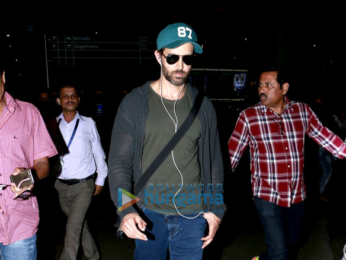 Hrithik Roshan, Sunny Leone and Jackky Bhagnani snapped at the airport