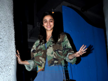 Ranbir Kapoor, Alia Bhatt, Karan Johar and many more party at Olive