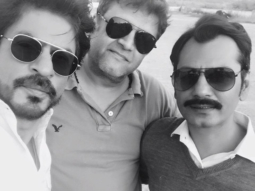 Check out: Shah Rukh Khan clicks a selfie with Nawazuddin Siddiqui on the sets of Raees