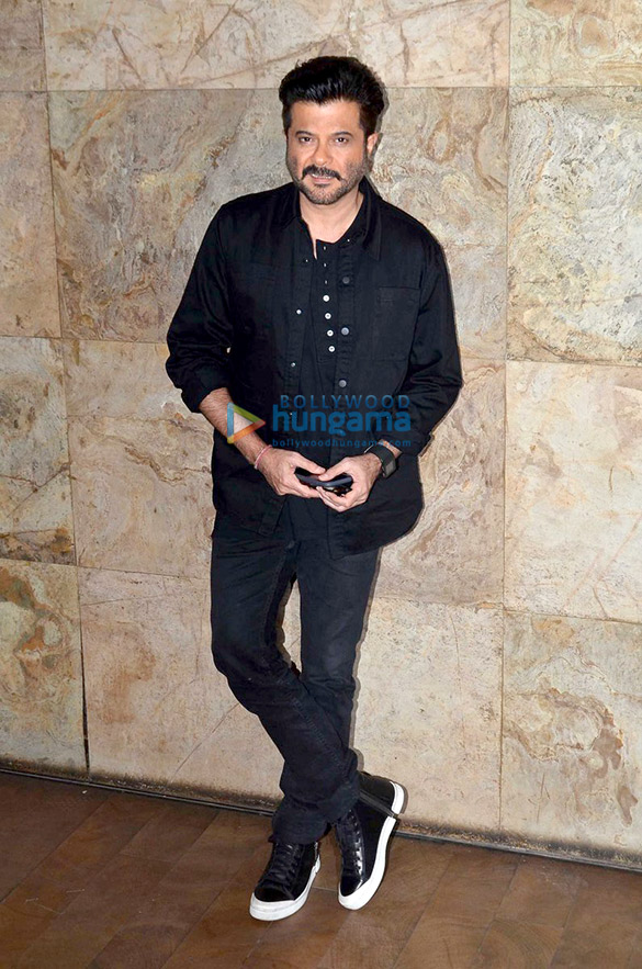 sachin tendulkar and the phogat family grace the special screening of dangal 14