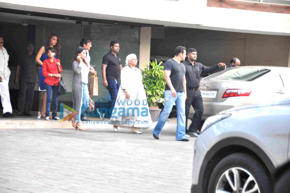 Salman Khan & Iulia Vantur snapped post Christmas brunch at Arpita Khan’s house