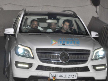 Salman Khan, Sangeeta Bijlani and others snapped post ‘Dangal’ screening