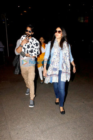 Shahid Kapoor, Mira Rajput, Varun Dhawan, Rani Mukerji & others snapped at the airport