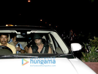 Sushant Singh Rajput snapped post getting tattooed in Bandra