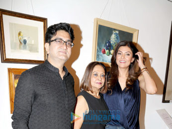 Sushmita Sen & Prasoon Joshi inaugurate late John Fernandes' Masterstrokes art show