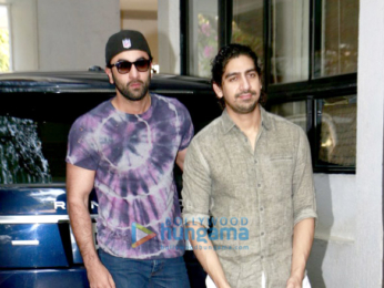 The Kapoors celebrate Christmas at Shashi Kapoor's bungalow