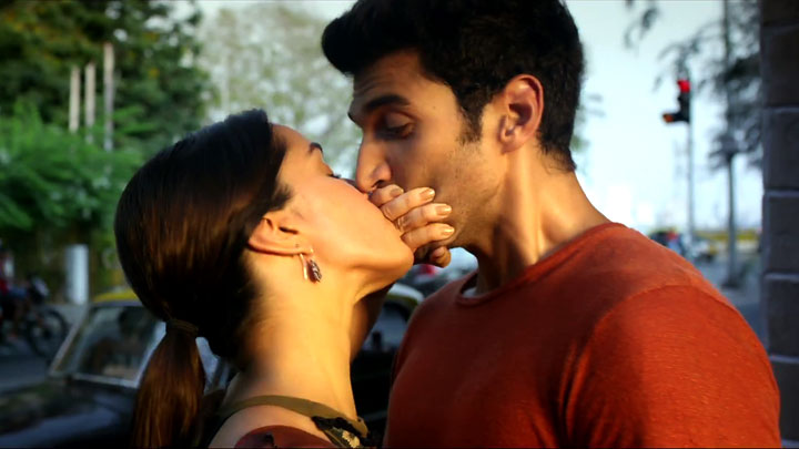 Theatrical Trailer (OK Jaanu)