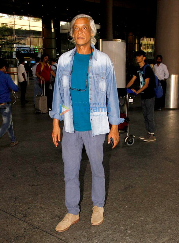 virat kohli shriya saran and others snapped at the airport 3