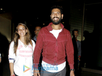 Yuvraj Singh, Hazel Keech & Kangna Ranaut clicked at the airport