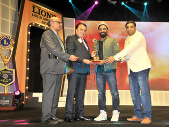 Aishwarya Rai Bachchan and Tiger Shroff grace the 23rd SOL Lions Gold Awards 2016